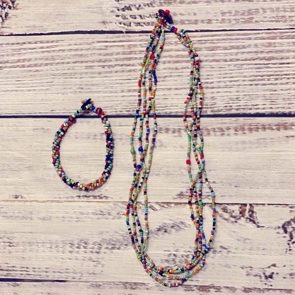 Multicolored beaded set.